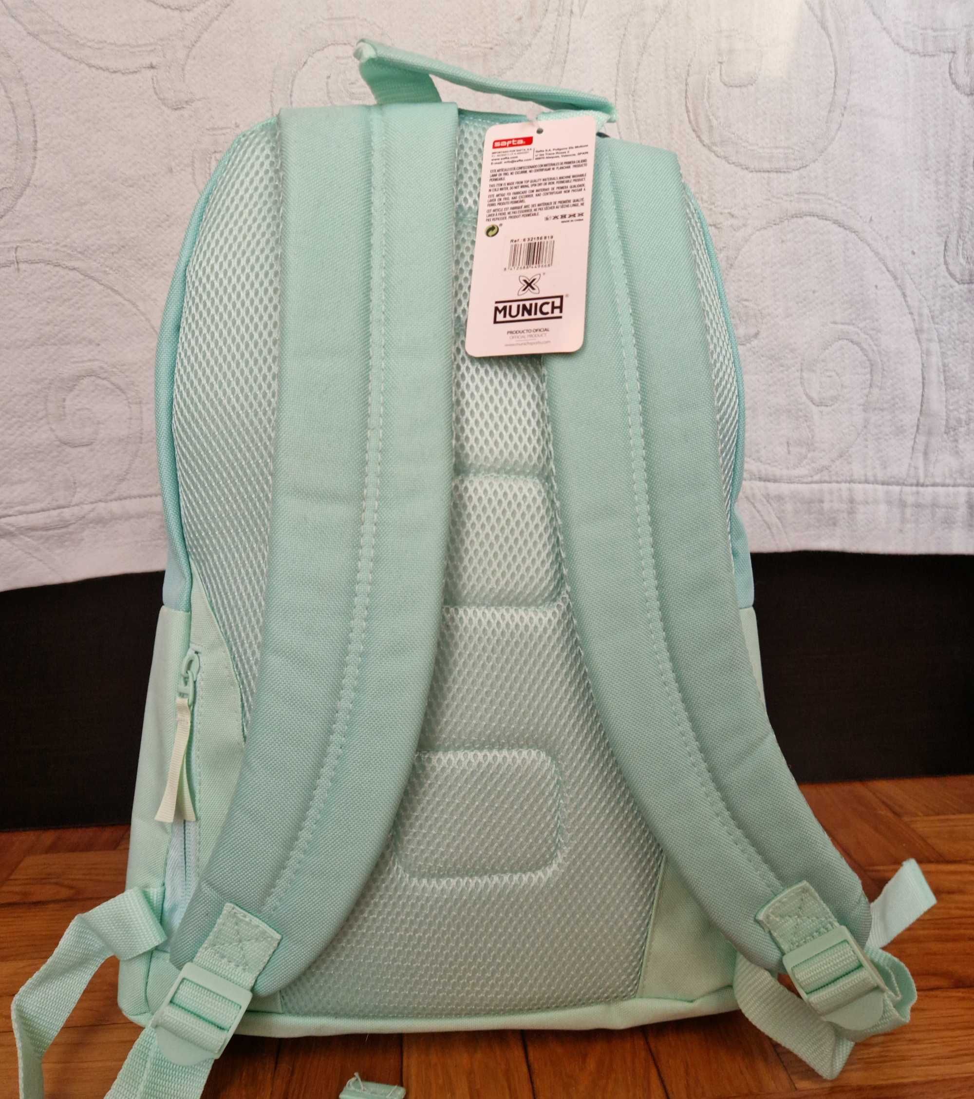 MUNICH Versátil e completa Mochila Portátil 14,1'' Esmeralda