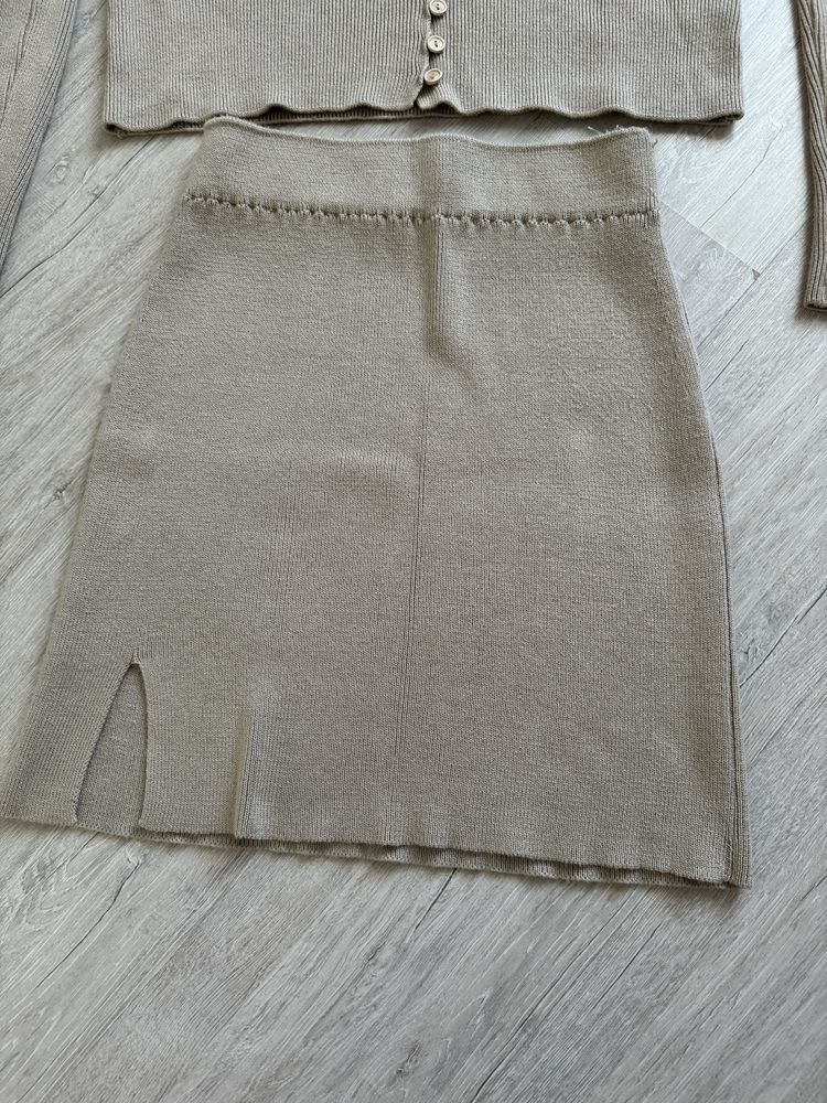Вʼязаний костюм двійка(юбка та кофта)
