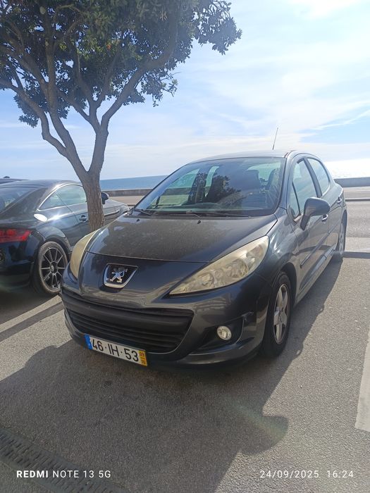 Peugeot 207 5 lugares