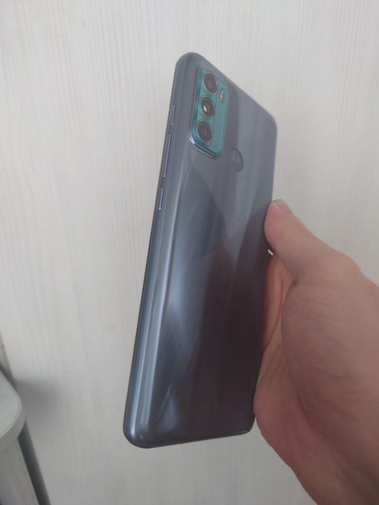 Смартфон Motorola g60 6/128 120hrz