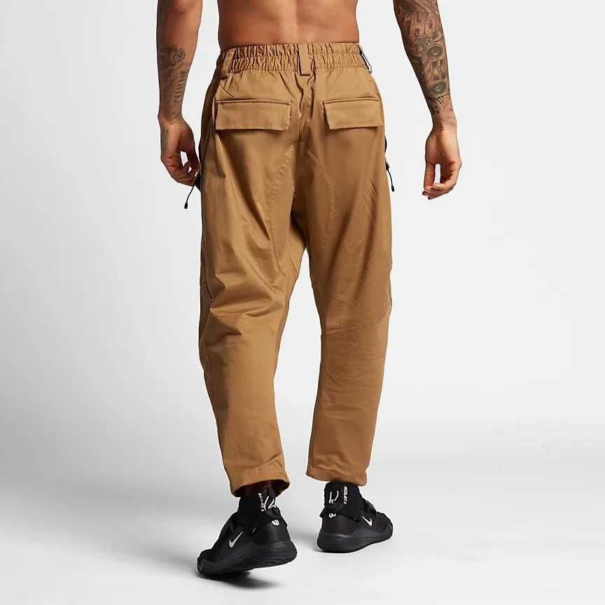 Nike ACG карго штани