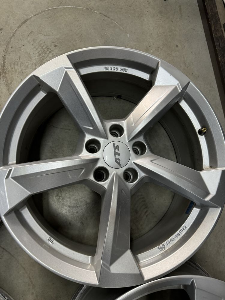 Felgi aluminiowe 5x112x19 ET39 8J  VW SEAT SKODA AUDI