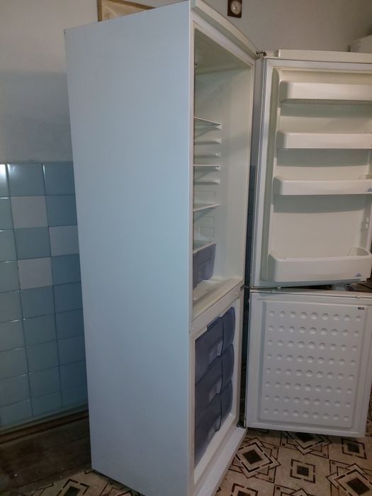 Продам холодильник BEKO