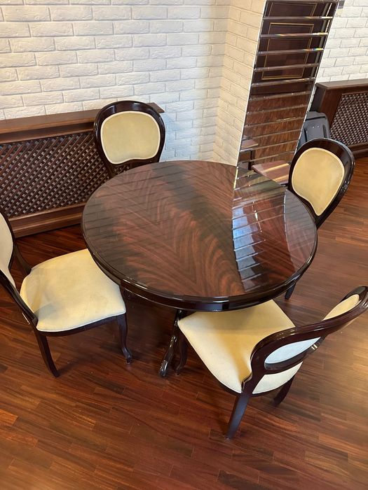 Обеденный стол и 4 стула Итали