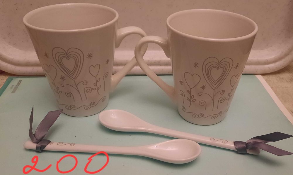 Подарункові парні чашки