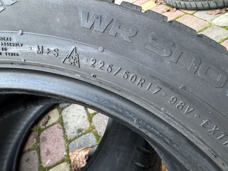 Komplet opon Nokian Snowproof 225/50 r17 7mm bieżnik