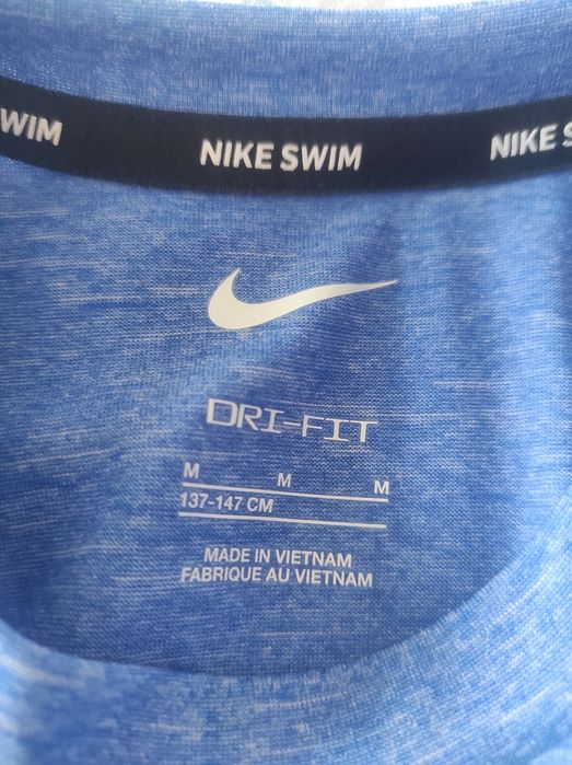 Чоловіча футболка nike dri-fit nike swim розмір М Нова