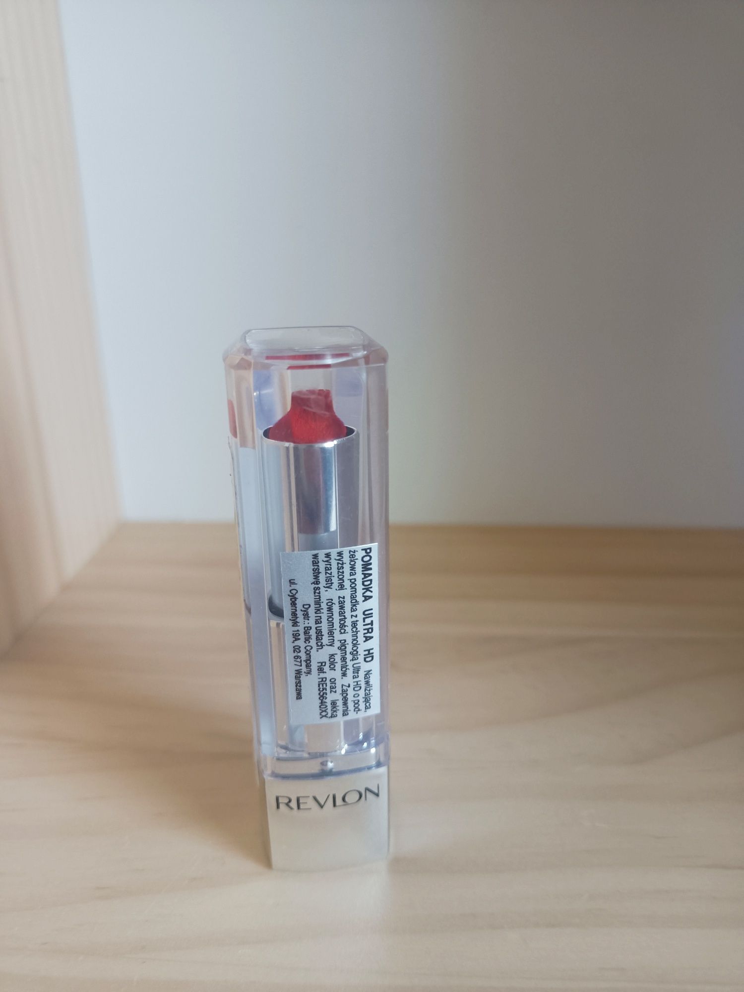 Pomadka ultra HD Revlon lipstick 875