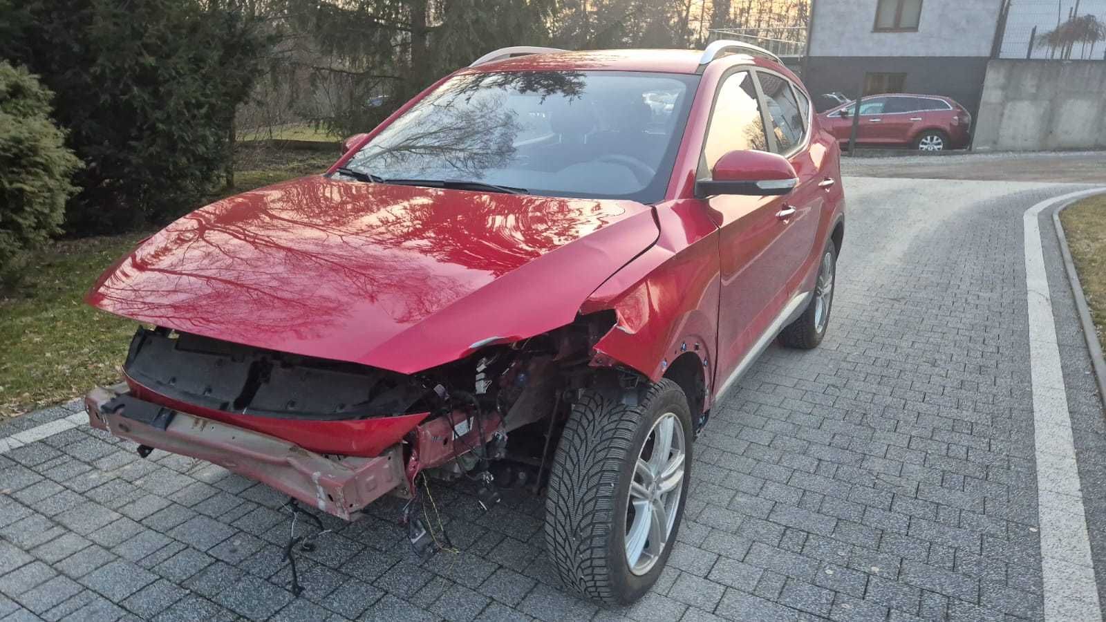 MG ZS  2024r 1.5 benzyna airbag ok