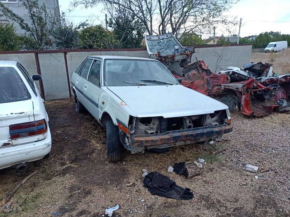 Продам toyota Carina 2 тоета Карина 
86 год

С документами нету