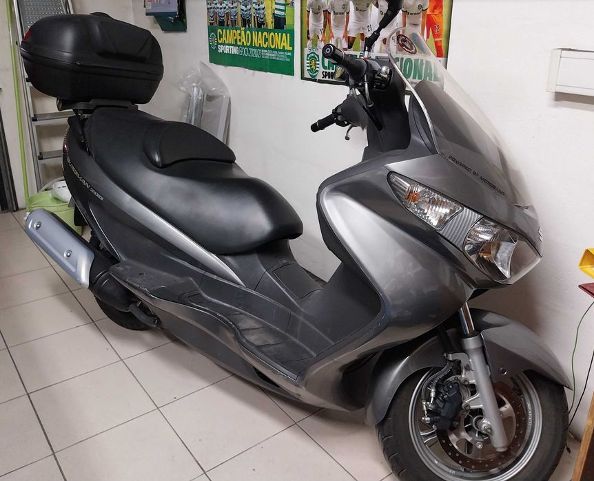 Vendo mota como nova