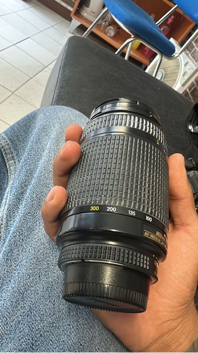 Nikon d5100 dslr with 2 lens