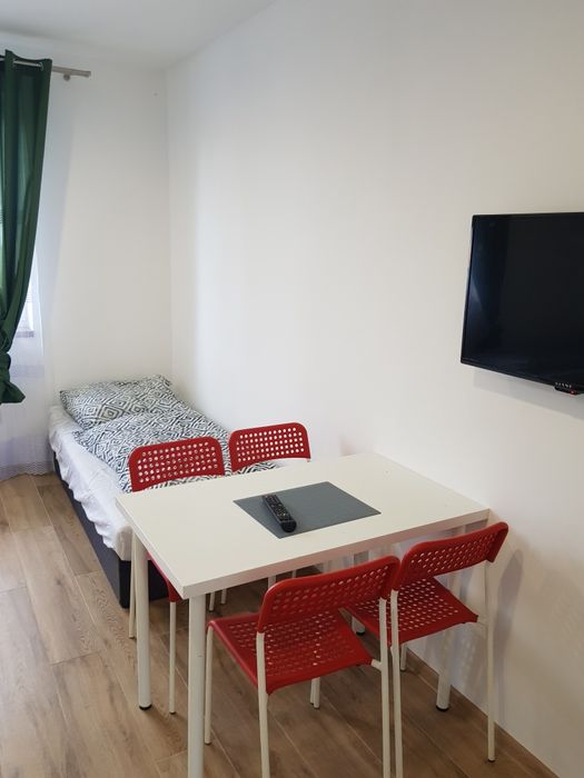 Nowy  Apartament 75 m2  dla firm.