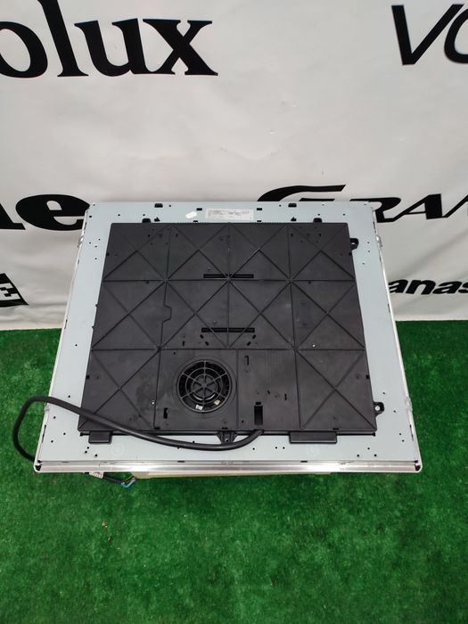 Вбудована індукційна поверхня Neff 60 см