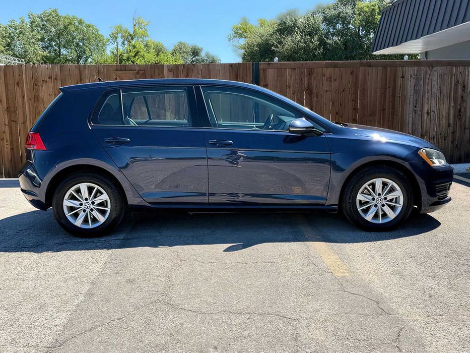 Volkswagen Golf      2015