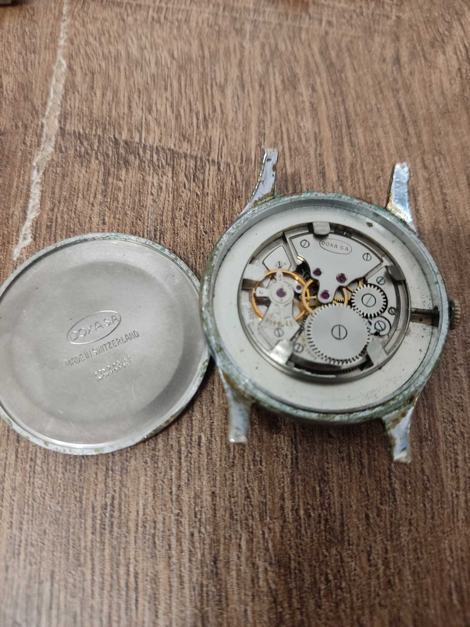 Zegarek DOXA Antimagnetique