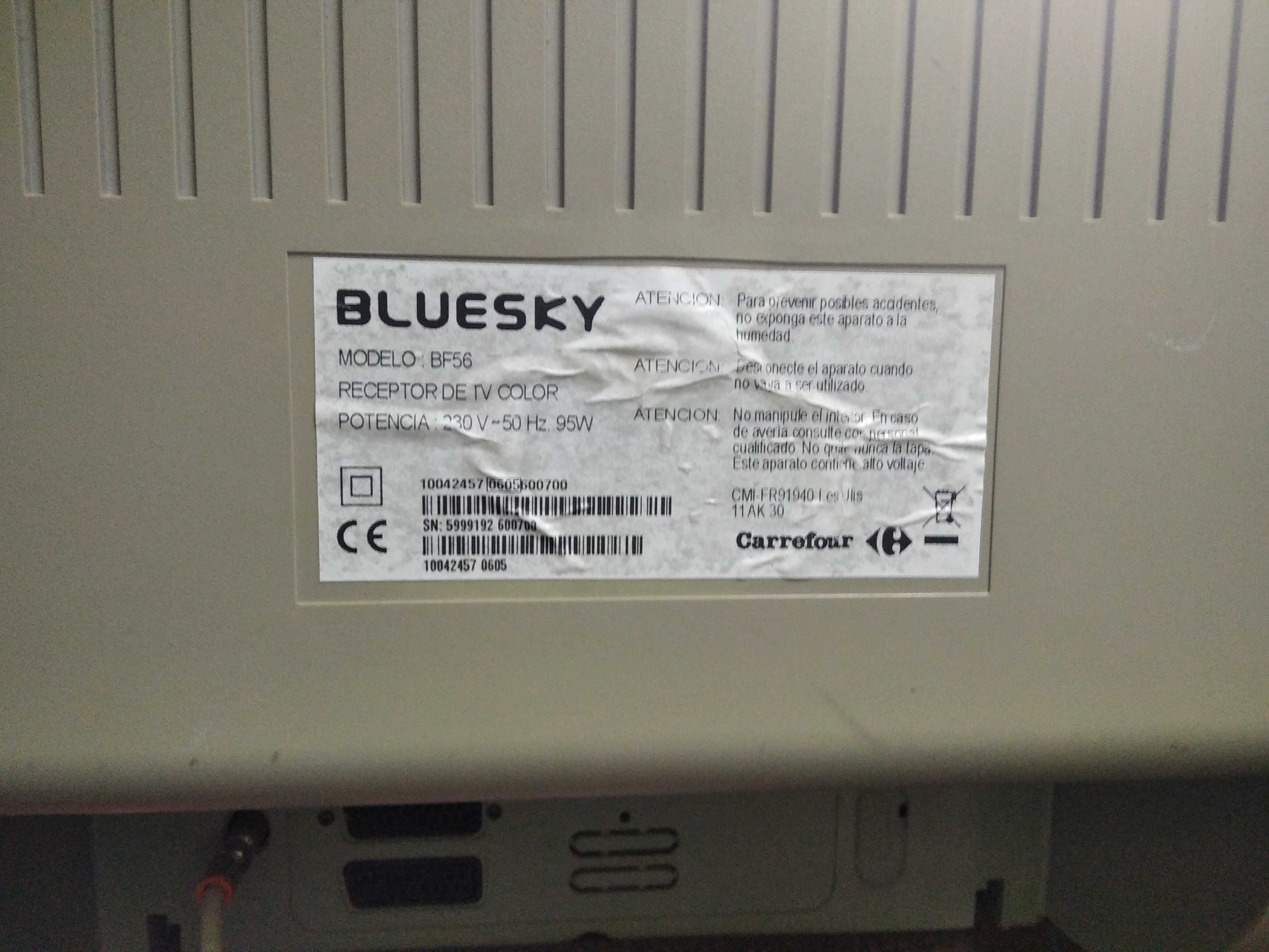 TV CRT Blue Sky Modelo BF56 11AK30