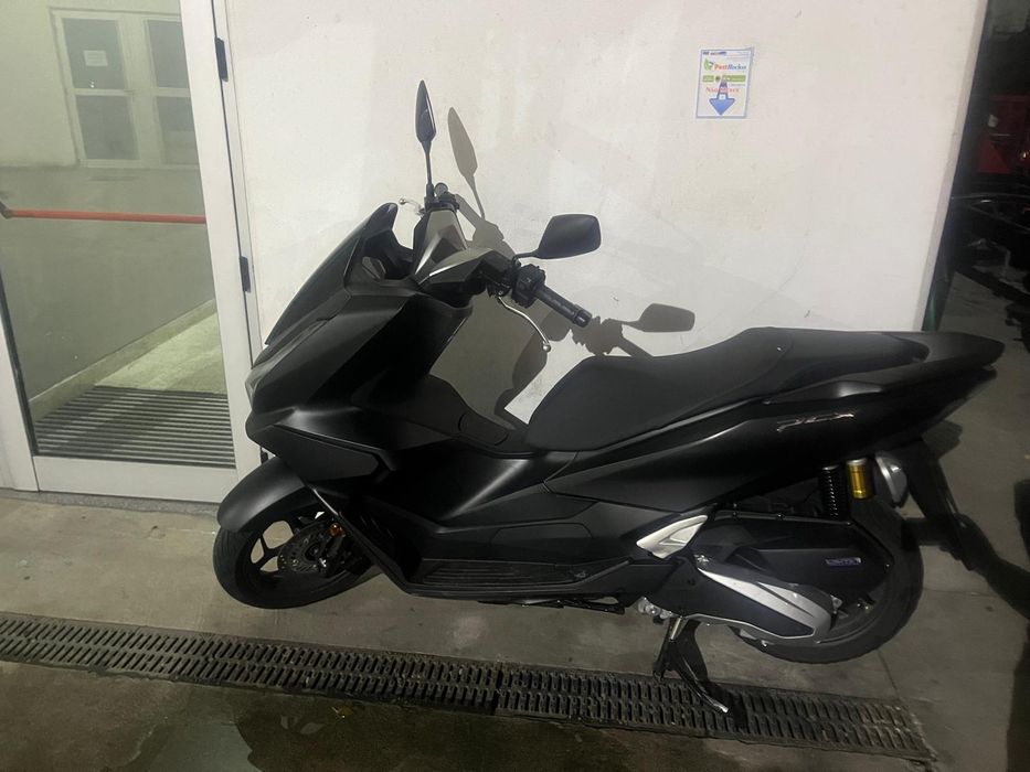 Moto PCX DX 2025
