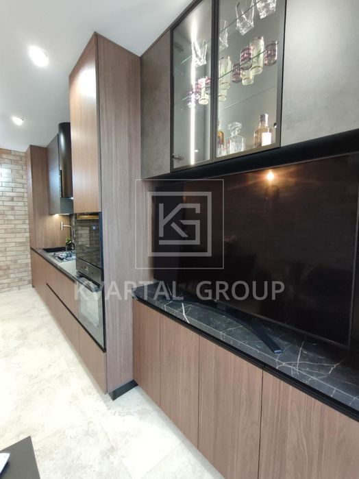 Дизайнерська 1к квартира  біля Центрального парку Ірпеня