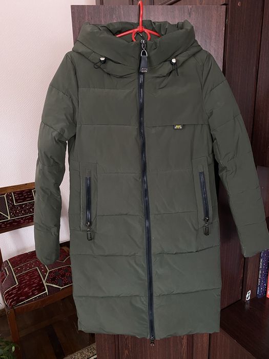 Куртка зимова для дівчинки підлітка