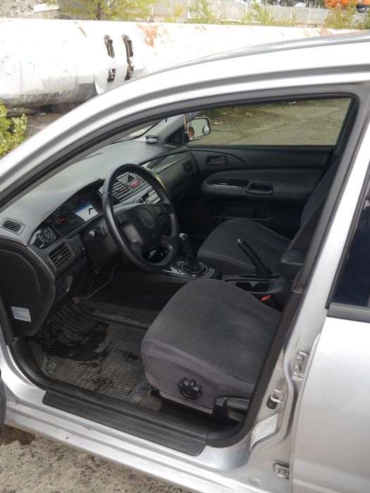 Продам Mitsubishi Lancer IX механика 2003