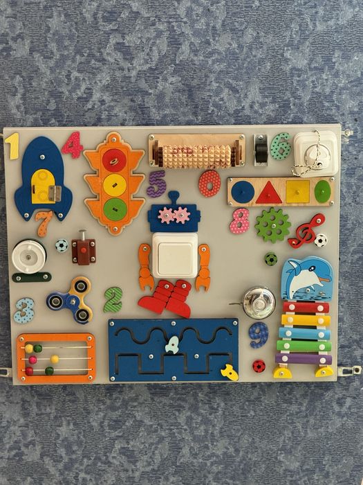 БизиБорд настенный