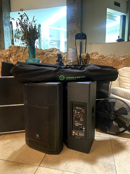 seminovo JBL PRX 715 Special Bundle • 2 colunas + 2 tripés + 1 bag