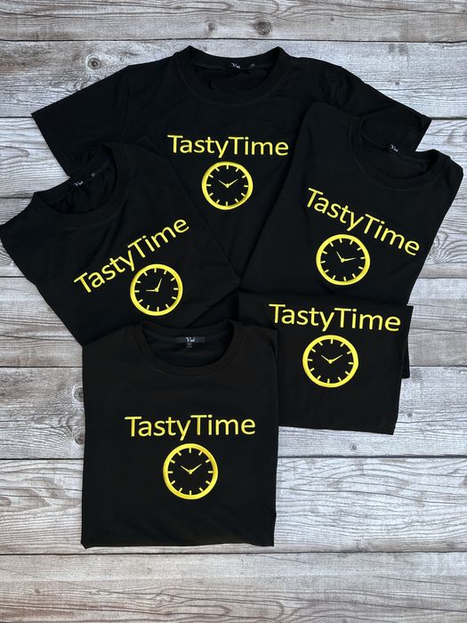 Вышивка логотипов на одежде. Машинная вышивка