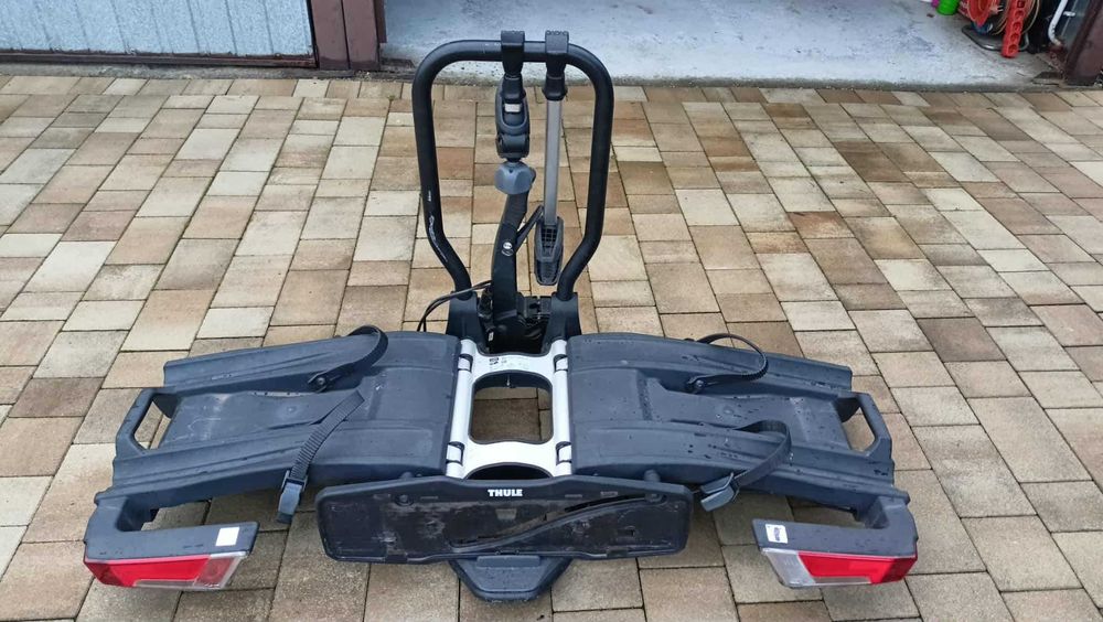 Bagażnik Thule EasyFold XT 933 na hak uchylny składany