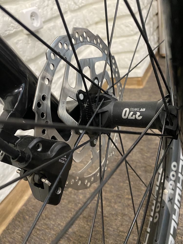 Full Apex Reliq 29” karbon XT 12s