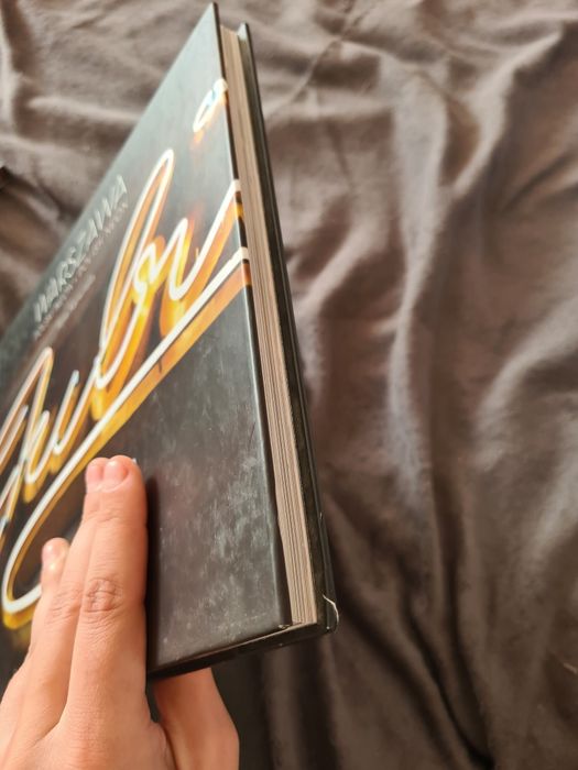 Warszawa Polski Neon Ilona Karwińska