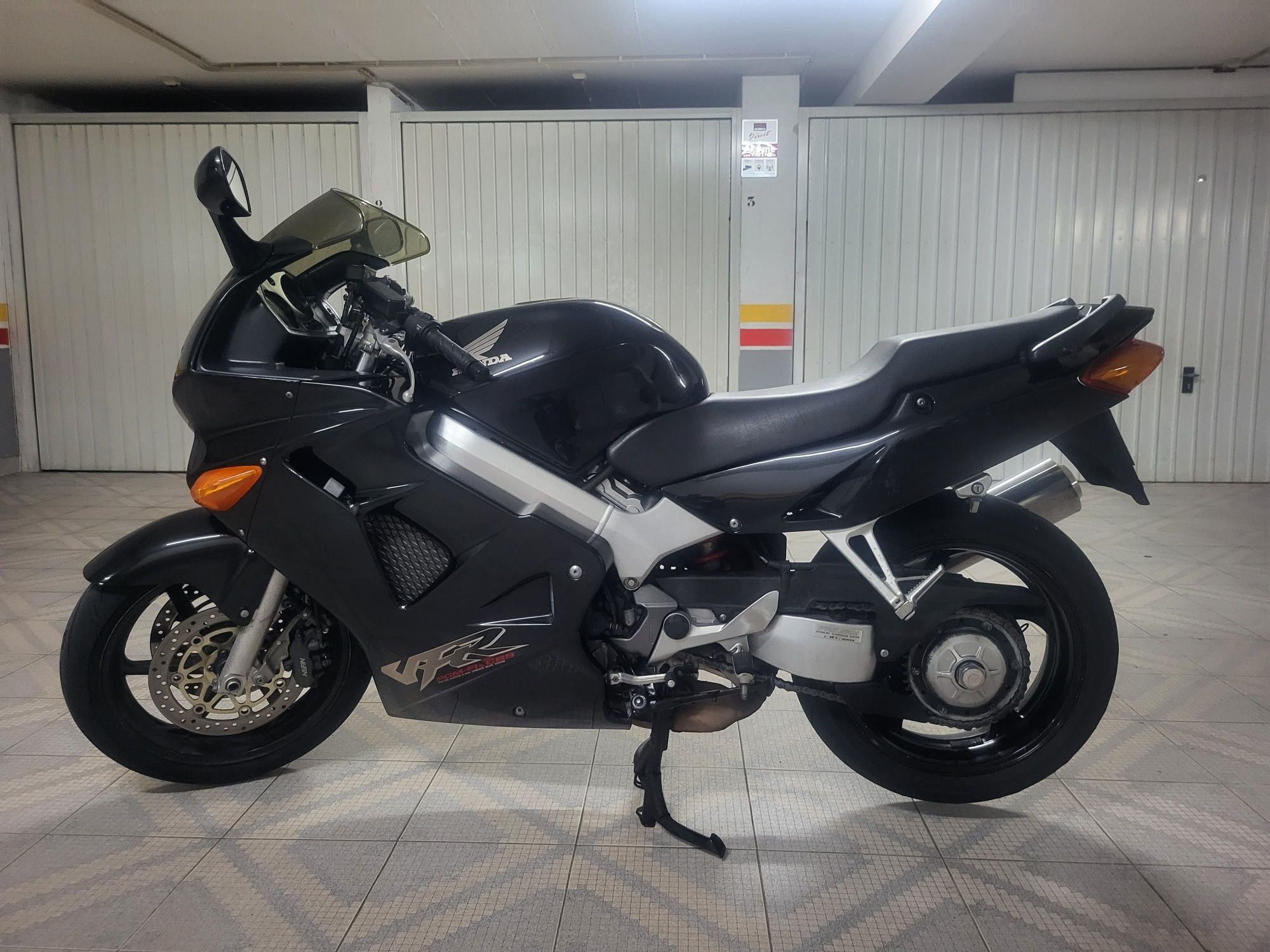 Honda VFR 800FI de 99