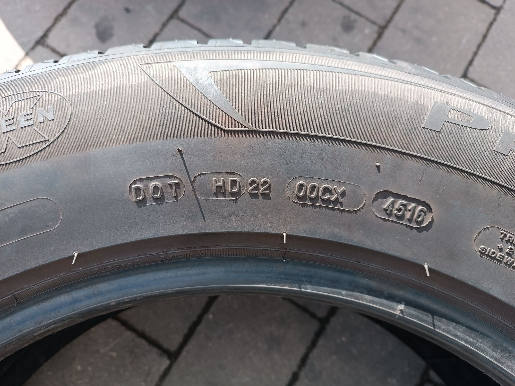 215/65R17 Michelin Primacy 3 99V