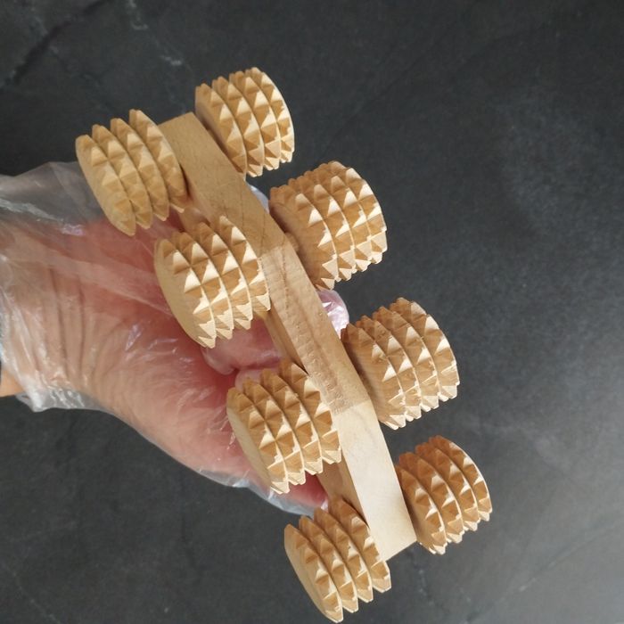 Массажор дерев'яний для тіла животу рук ніг