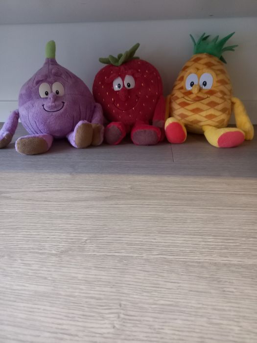 Peluches frutas NOVOS
