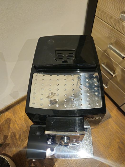 Ekspres DeLonghi