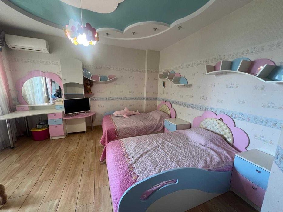 Продам детскую мебель