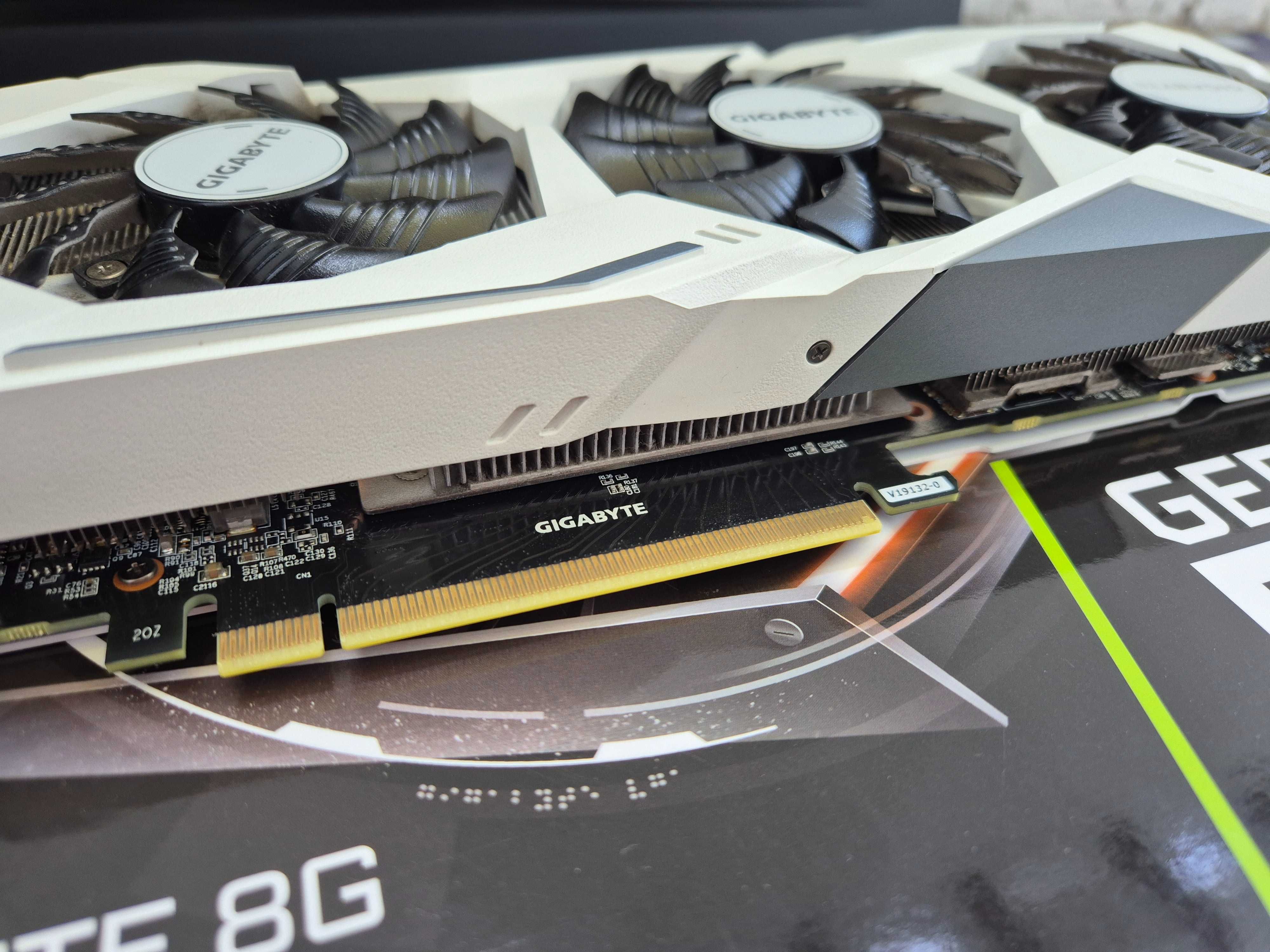 RTX 2060 SUPER Gaming OC White 8GB – jak nowa + pudełko