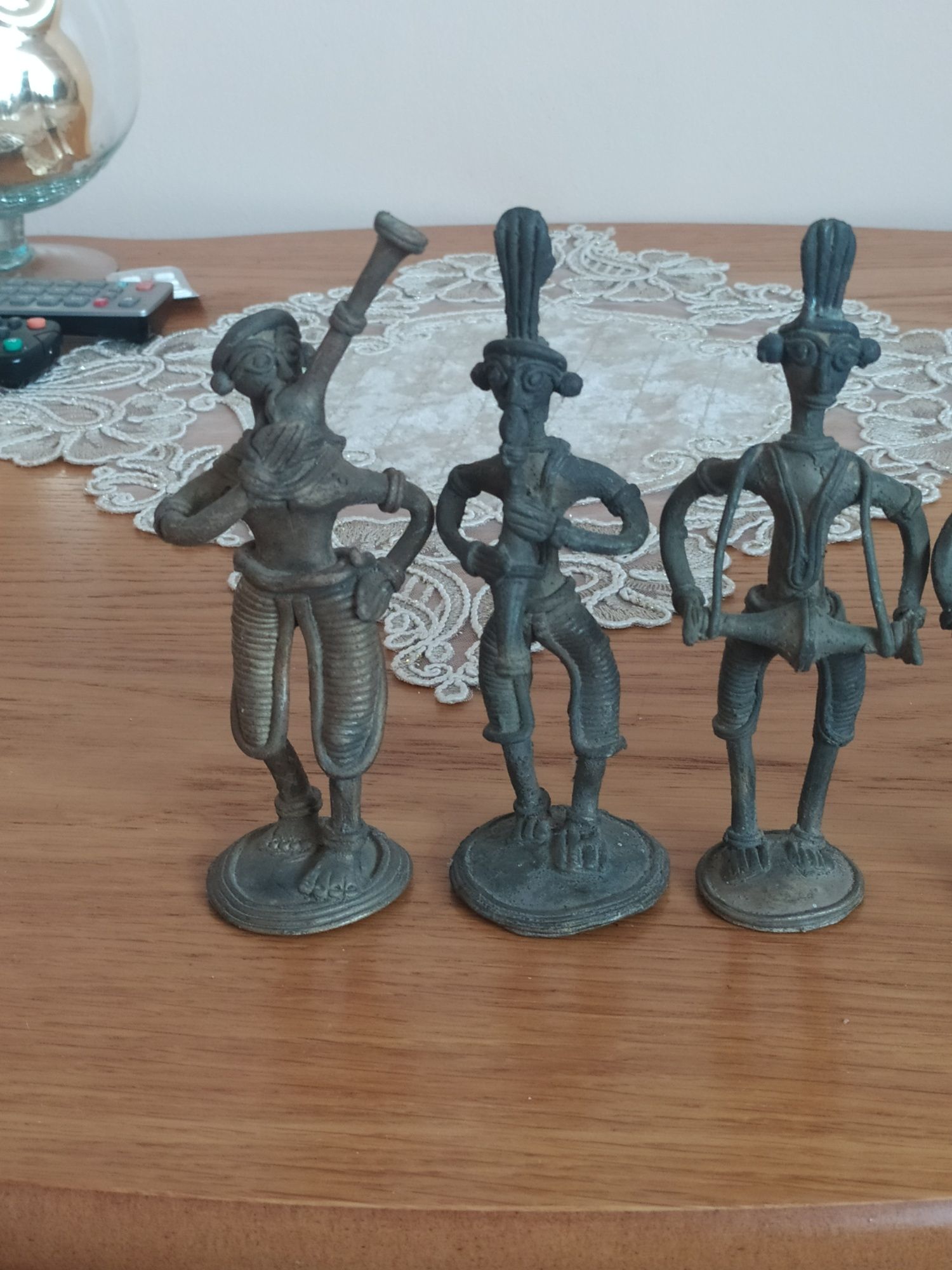 Zestaw Tajskich figurek.
