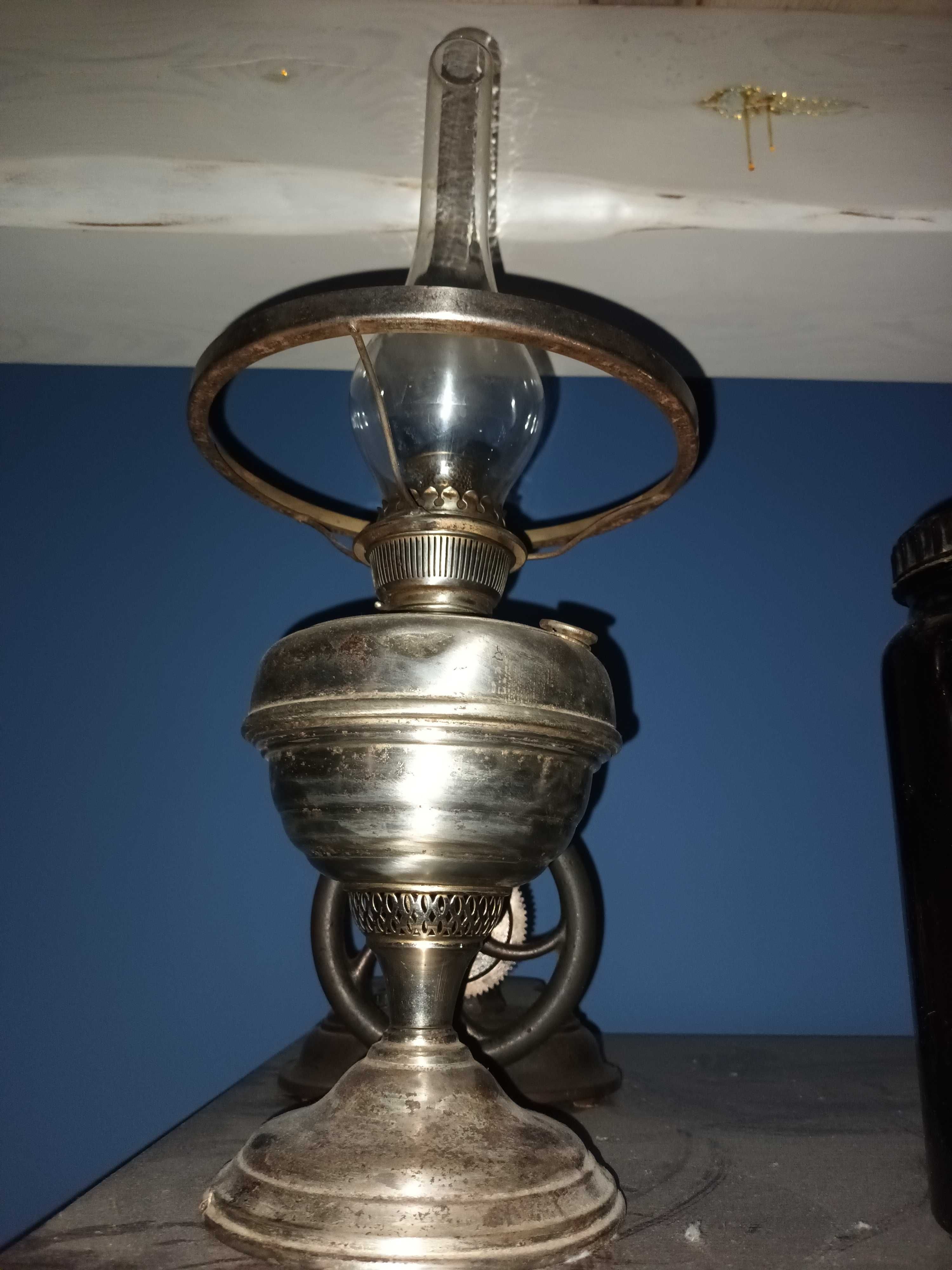 Stare lampy naftowe feuerhand