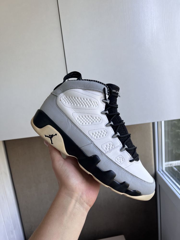 43 / Оригінальні кросівки чоловічі  Jordan 9 Retro Barons