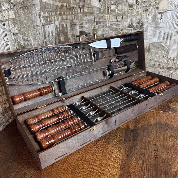 Набір шампурів в кейсі / набор шампуров - подарунок чоловіку ,барбекю.