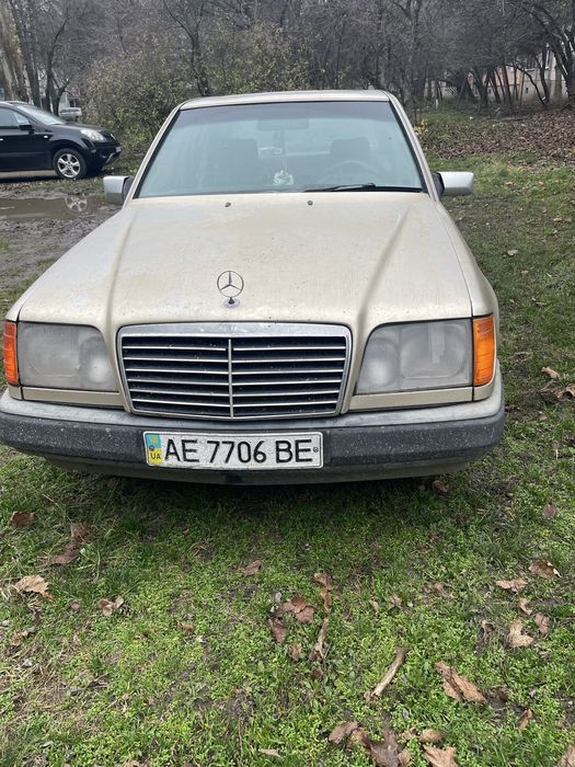 Продам мерс в хорошем состоянии