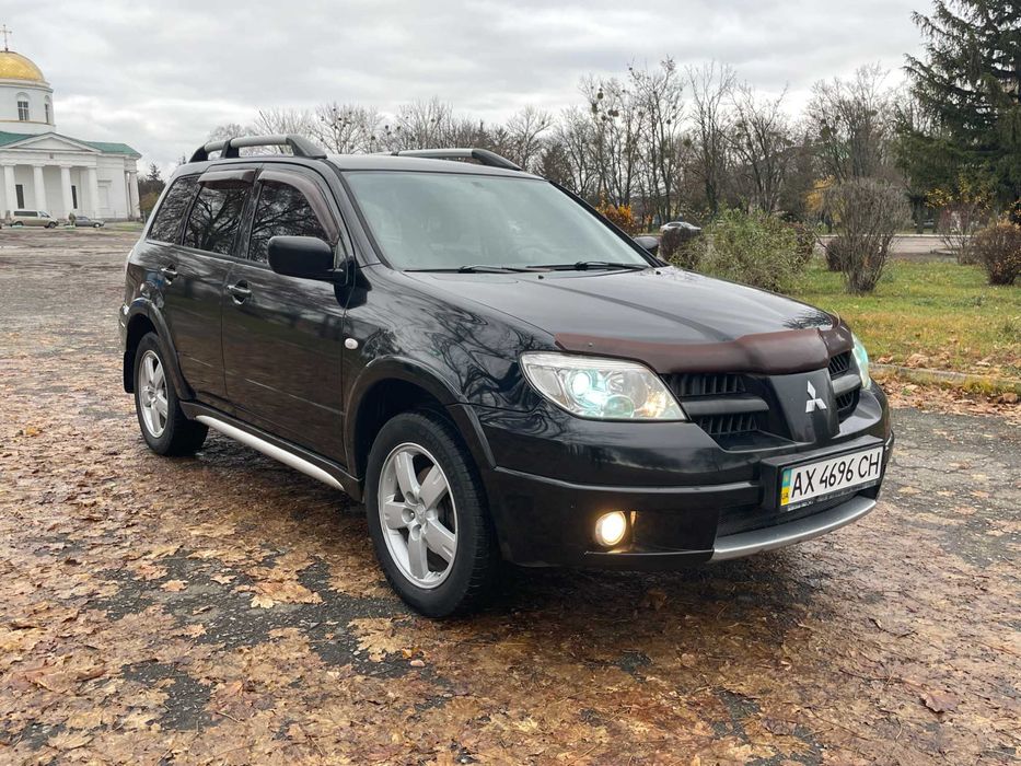 Mitsubishi Outlander 2.4 АКПП 2007 год