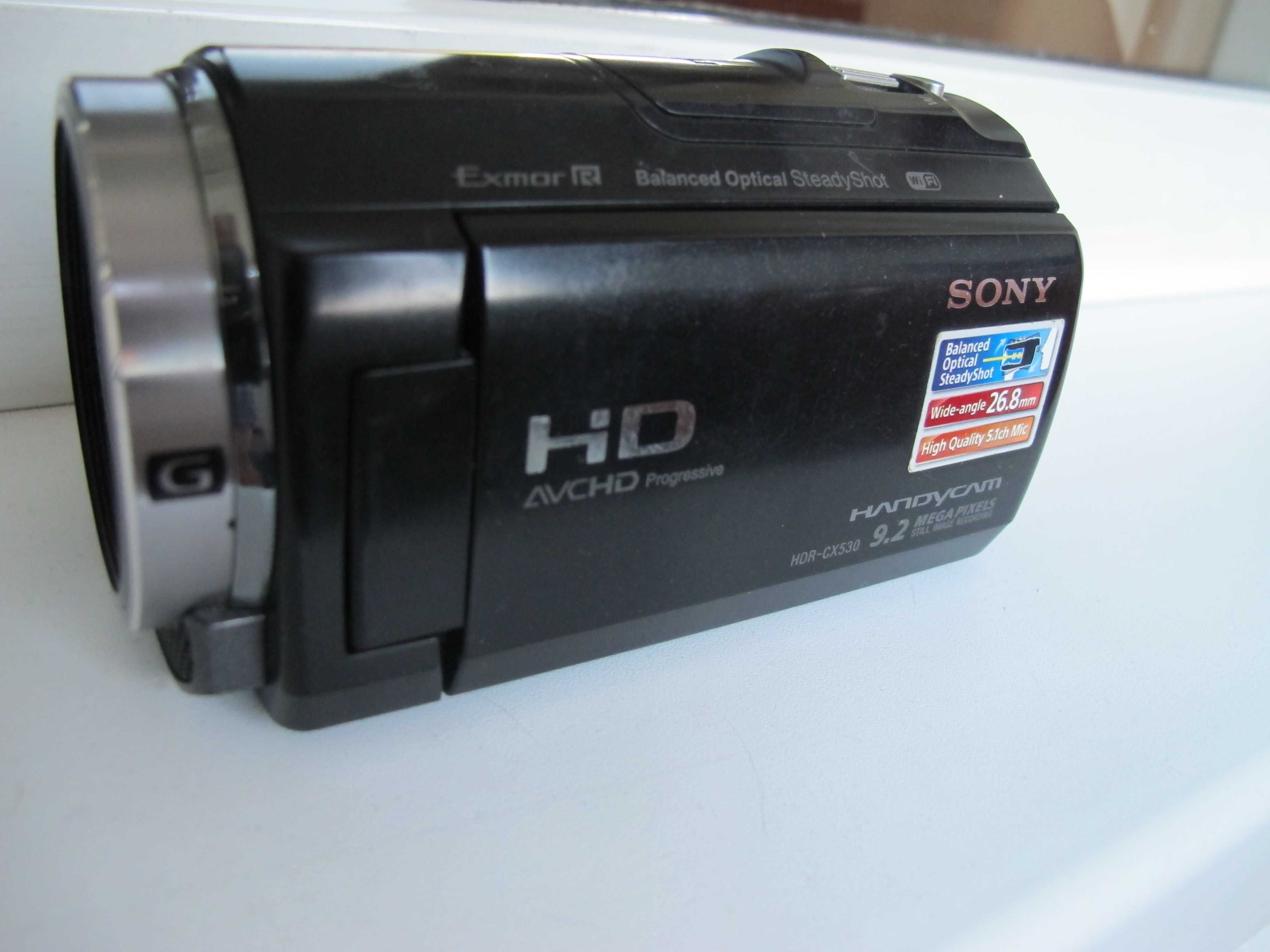 Sony  HDR-CX530 -  Full HD Wi-Fi, NFS, 5.1, мікрофонний вхід