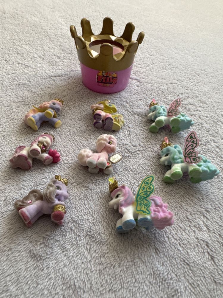Filly mini kucyki 8 szt i magiczne pudełko