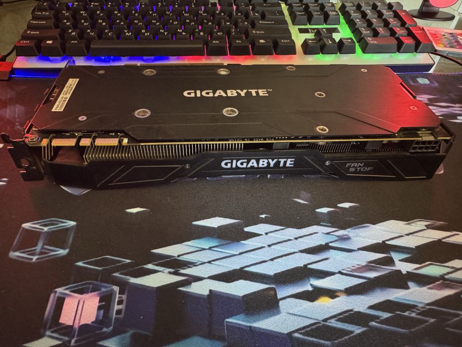 Nvidia Geforce Gigabyte 1070 8gb Как новая