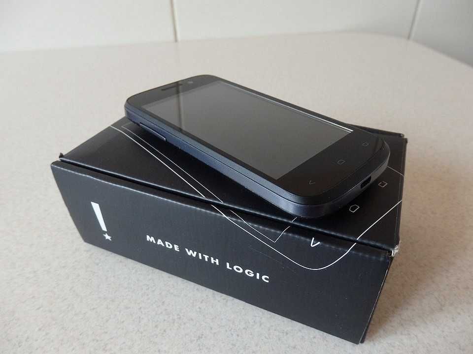 Smartfon KAZAM TROOPER X4.0, 3 wejścia SIM