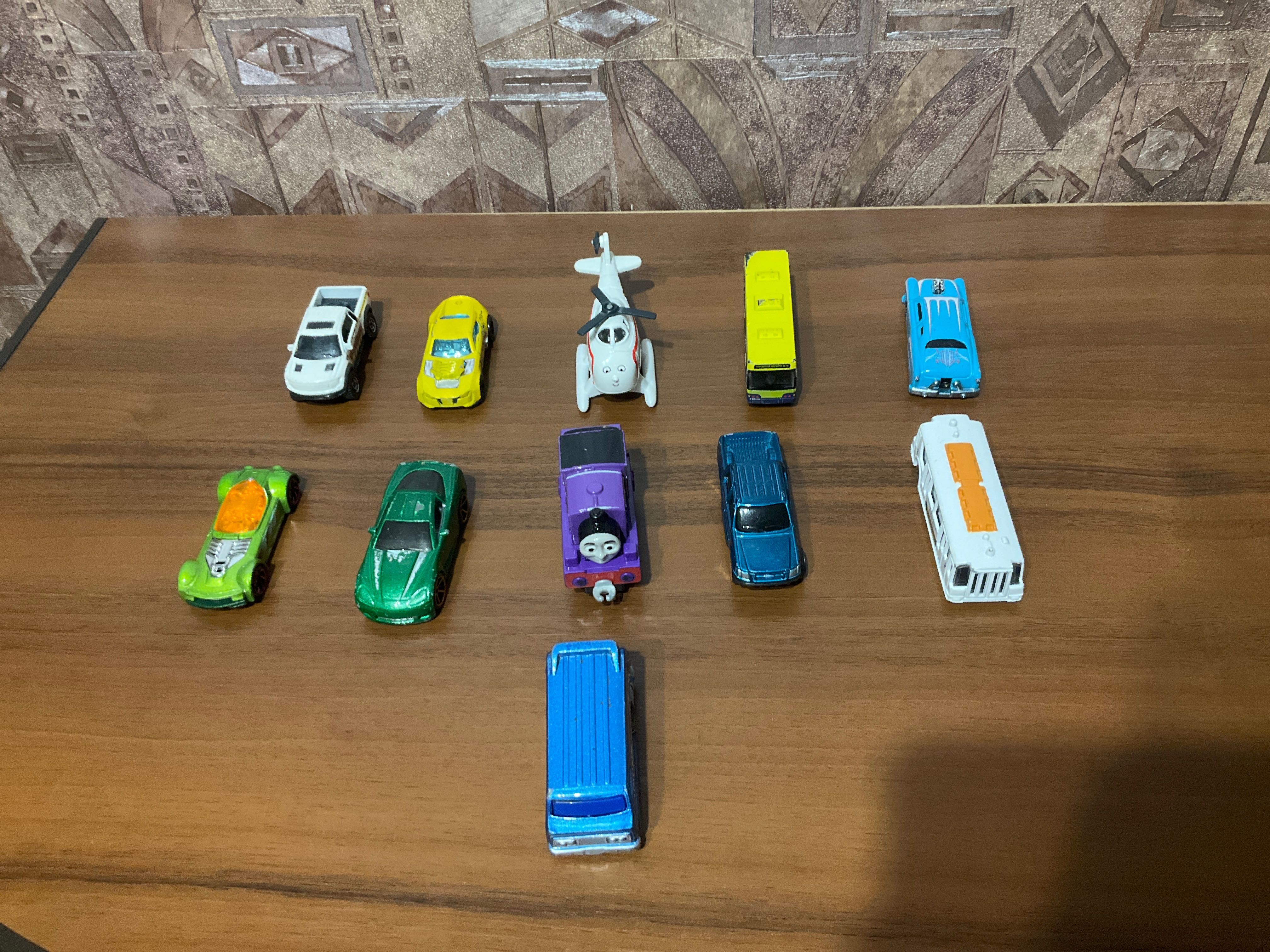 Машинки Хот Вилс/Hot wheels/Хот вілс