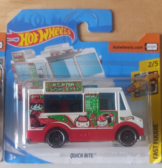 Conjunto 2 - quick bite hot wheels